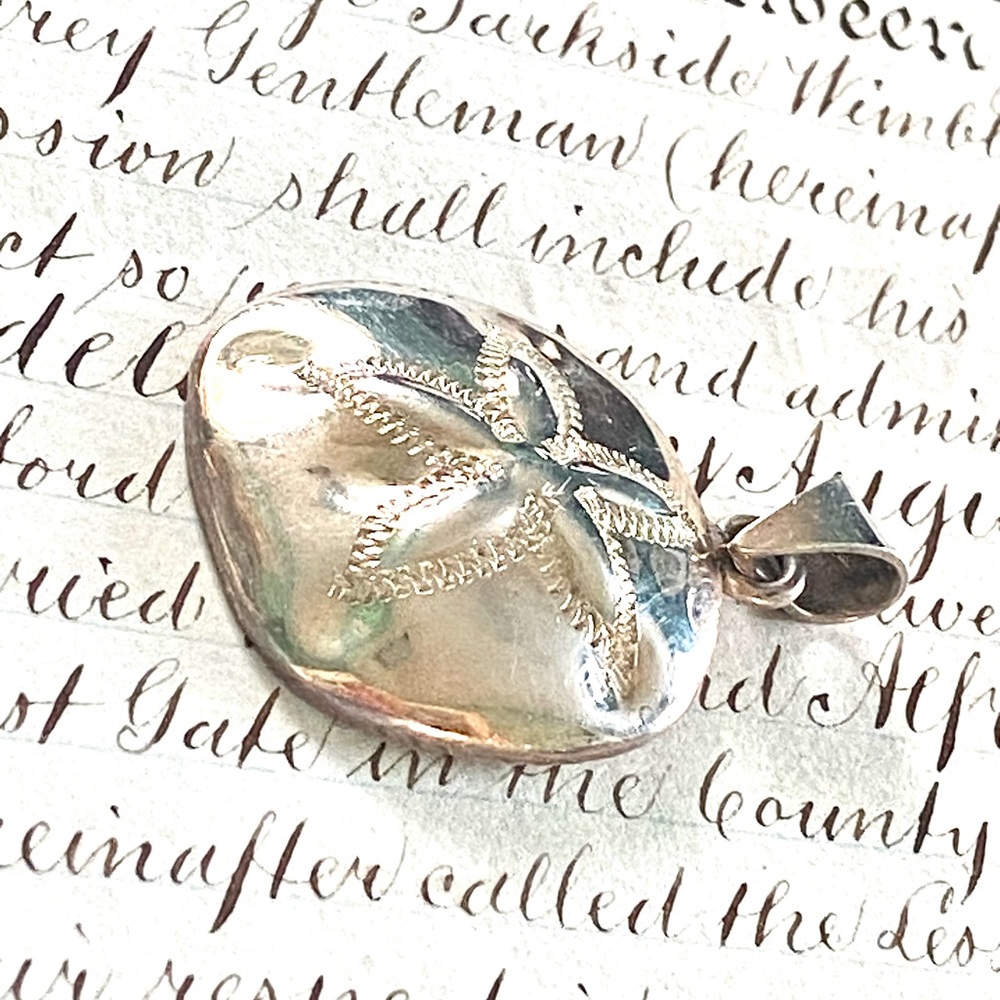 Stunning Sterling Silver Puffy Sand Dollar Pendant 925 Mexico - Picture 7 of 9